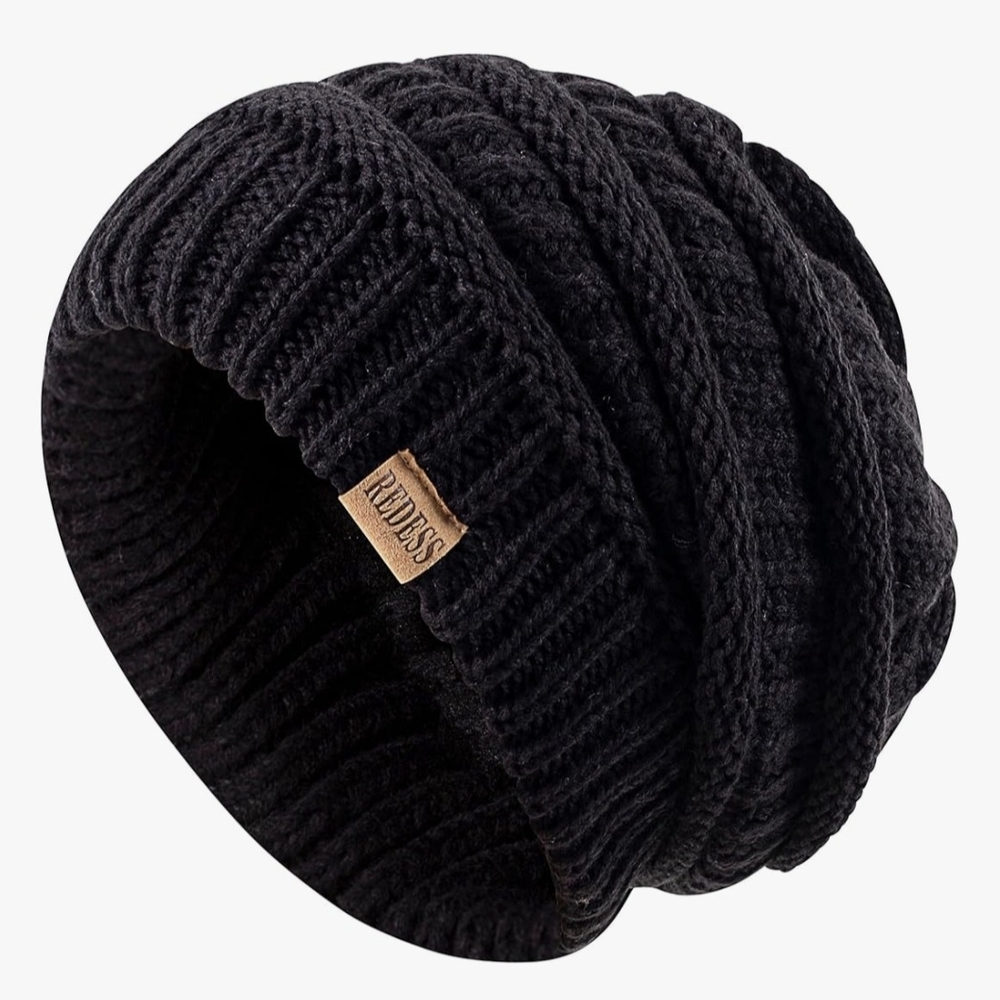 Slouchy Beanie Hat Winter Warm Chunky Soft Oversized Cable Knit Cap. NWOT